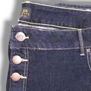 Lee Riders Womens Jeans Sz 26 Straight Legs 5 Button‎ Front Dark Wash